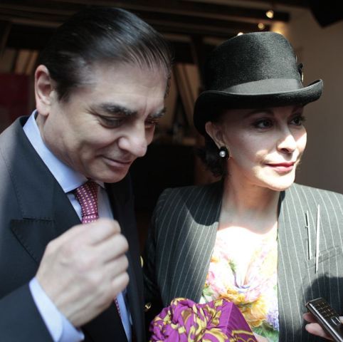 Prinţul Paul de România şi Principesa Lia au vizitat târgul V for Vintage - VEZI VIDEO ŞI FOTO