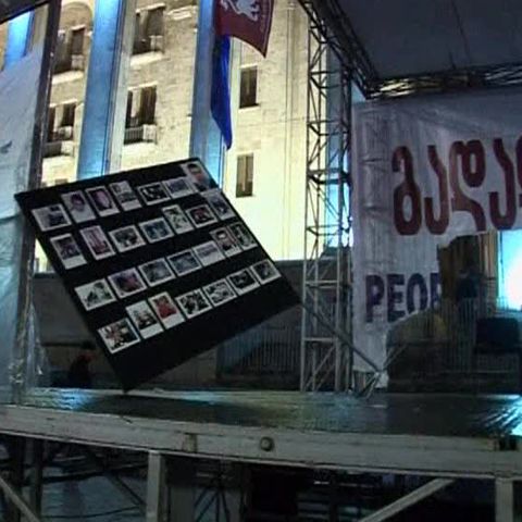 Saakaşvili este acuzat că nu a făcut nimic pentru combaterea sărăciei 