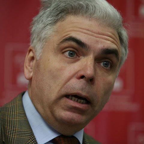 Adrian Severin: Dacă Becali intră în PE, vom avea o influenţă politică şi mai redusă la nivel european
