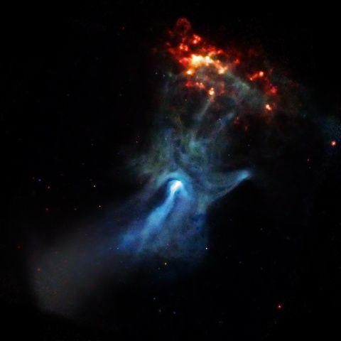 Imagini noi de la NASA cu o nouă nebuloasă intitulată "mâna lui Dumnezeu"