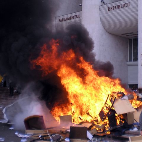 Primarul Chişinăului condamnă acţiunile "de o cruzime fără precedent" îndreptate împotriva tinerilor moldoveni