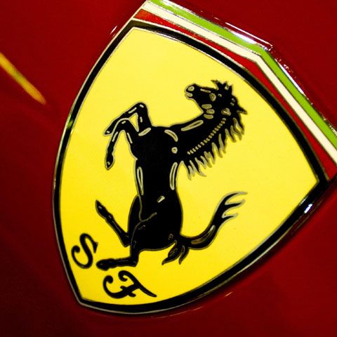 Cursă nebună de maşini luxoase pe străzile Clujului