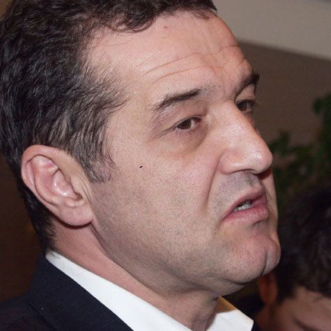 Avocaţii lui Becali au făcut recurs împotriva deciziei de respingere a cererii de eliberare