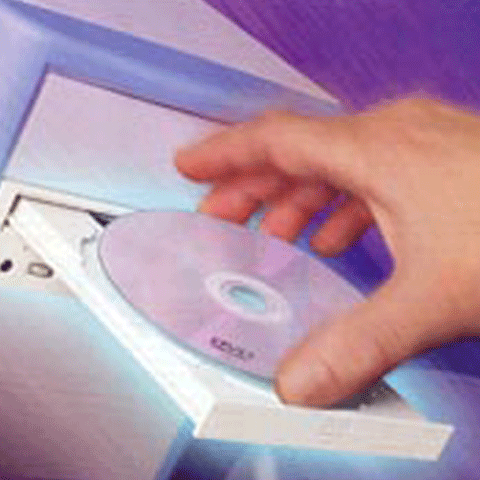 DNA a găsit, în biroul lui Penescu, date despre şpăgile patronului FC Argeş către Gheorghe Constantin 