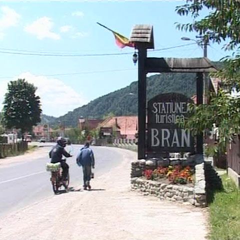 Circa 50.000 de români au ales să meargă în vacanţă de Paşte