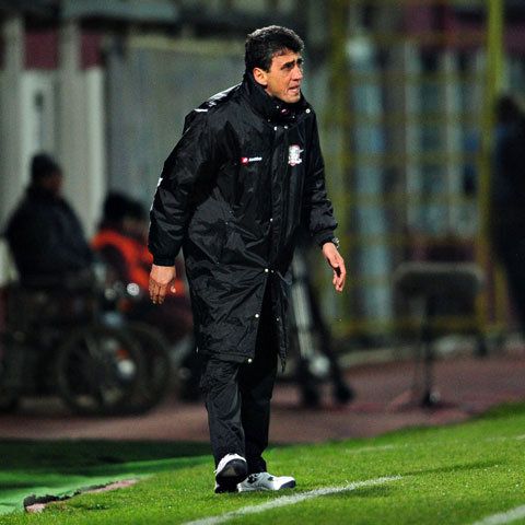 NewsIn - Surpriză la Rapid! Marian Rada s-a răzgândit asupra demisiei şi a revenit în funcţia de antrenor principal