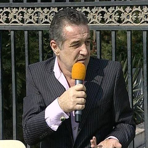 Becali nu se va mai implica în fotbal şi se dedică alegerilor europarlamentare