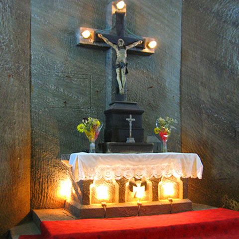 Realitatea TV a transmis imagini de la slujba de Înviere