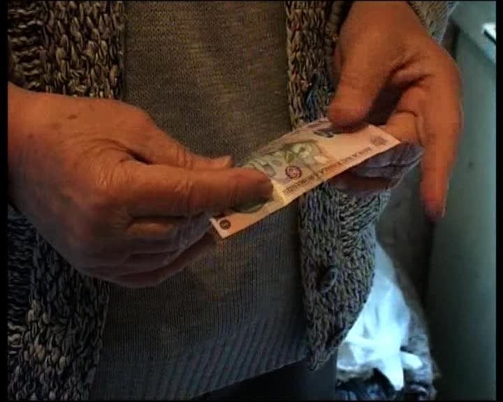 În judeţul Vrancea doar jumătate din pensionari şi-au primit pensia 