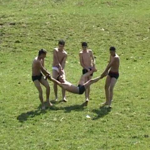 Pogoniciul, cel mai vechi obicei de Paşte din judeţul Mureş