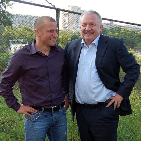 Dorinel Munteanu vrea 510.000 de lei daune morale de la Cornel Penescu şi Adrian Porumboiu