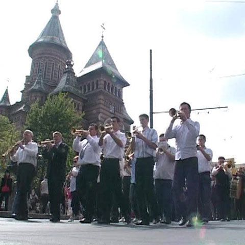 Sute de timişoreni au participat la a 17-a ediţie a Marşului Învierii 