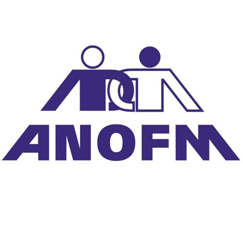 Firmele de textile şi constructorii din România anunţă cele mai multe angajări, în pofida crizei