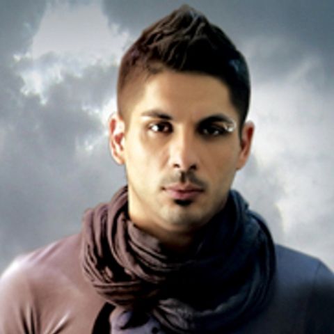 O melodie cântată de Marius ex-Akcent este imnul unei televiziuni din Polonia - VEZI VIDEO