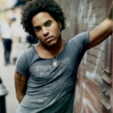 Lenny Kravitz s-a cuminţit