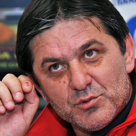 Lăcătuş: Jocul din meciul cu CFR îmi dă speranţe că ne putem apropia de titlu