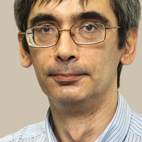 Petre Barbu: Fundaţia făcătoare de minuni