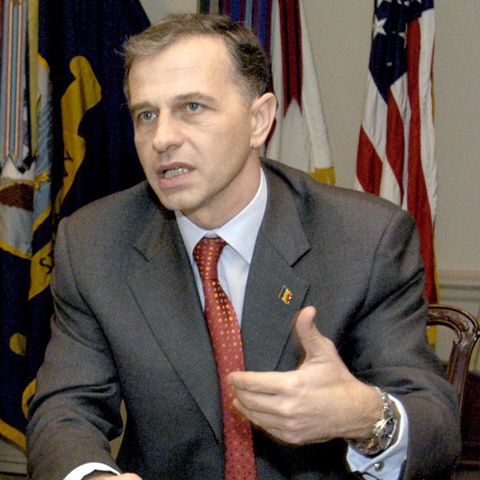 Geoană: Cei de la PPE au întreţinut mesajul antiromânesc, că străinul e de vină