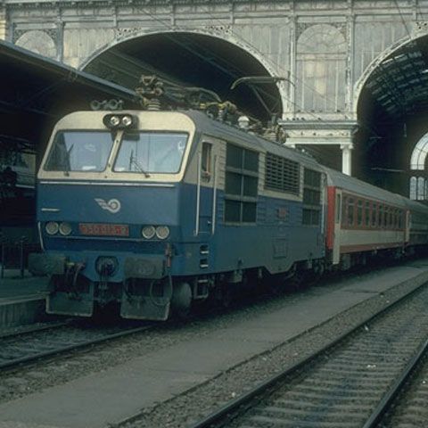 Circa 36 de trenuri internaţionale CFR Călători ar putea fi afectate de greva feroviarilor maghiari