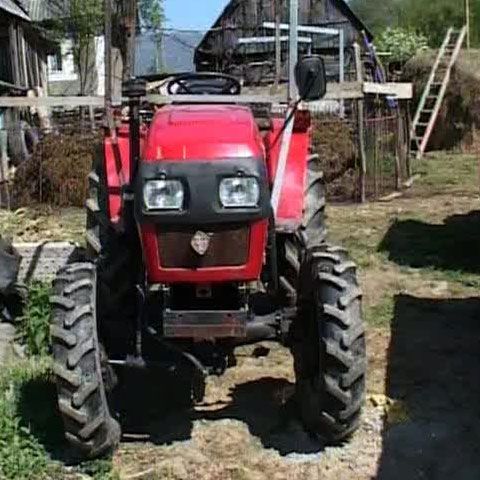 Zeci de bistriţeni care au muncit în Spania au primit utilaje în loc de bani 