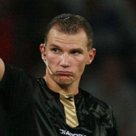 Arbitrul Aurelian Bogaciu a fost reţinut pentru 24 de ore