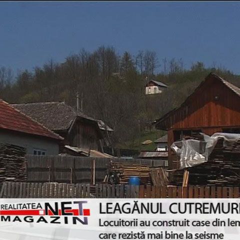 EXCLUSIV REALITATEA.NET: "Nu ne e frică de cutremure. În faţa lui Dumnezeu nu avem ce face!" Urmăriţi un reportaj din capitala cutremurelor