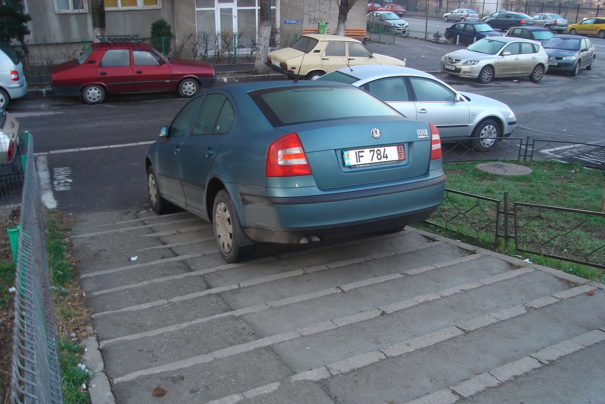 Cum parchează unii