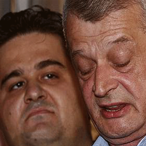 Principalul consilier a lui Sorin Oprescu, Adrian Thiess, îşi va anunţa, marţi, demisia