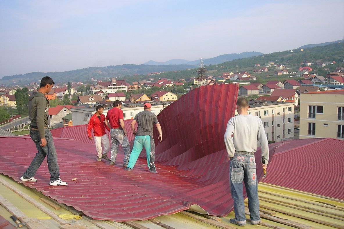 Acoperiş luat de vânt