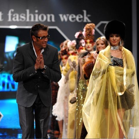 Cătălin Botezatu la Bucharest Fashion Week - VEZI GALERIE FOTO