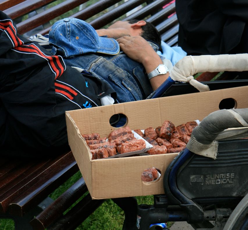 Un alt aspect al petrecerii PSD din Parcul Izvor