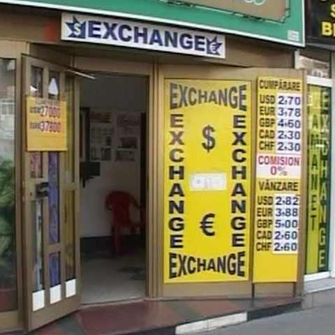 Jaf armat la o casă de schimb valutar din Galaţi 