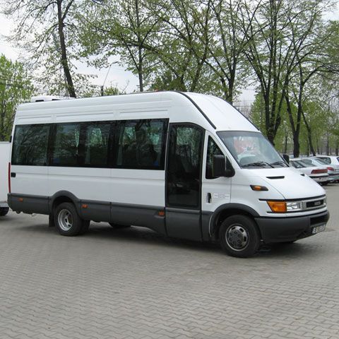 La Urziceni a fost reţinut un microbuz cu suporteri dinamovişti 