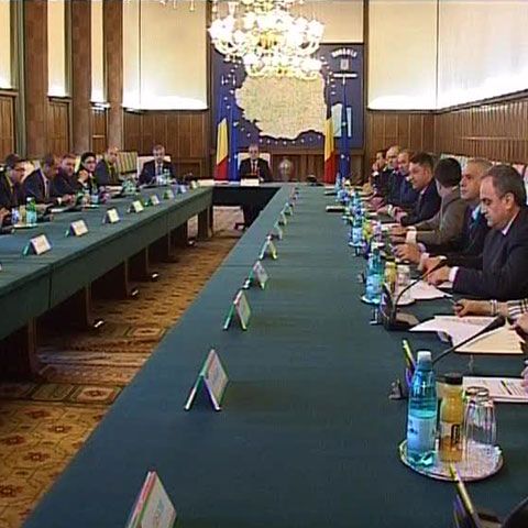 Sindicatele au discutat cu Ministerul Muncii despre legea unică de salarizare