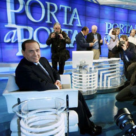 Silvio Berlusconi: Îmi înfrunt divorţul cu clasă