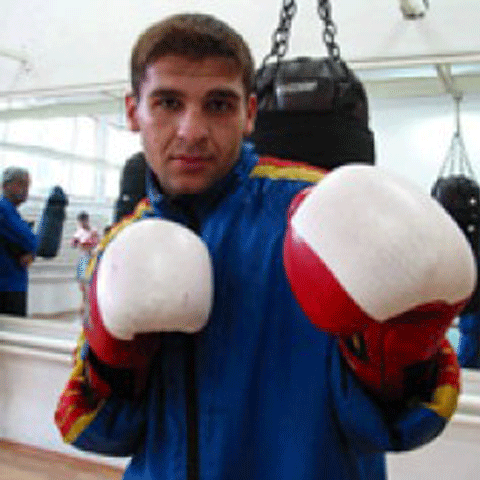 Boxerul Ionuţ Gheorghe, condamnat la trei ani de închisoare cu suspendare