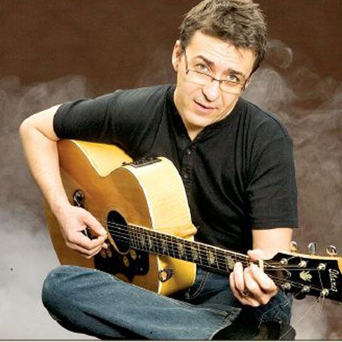 Florin Chilian: Artiştii se pot ajuta doar singuri