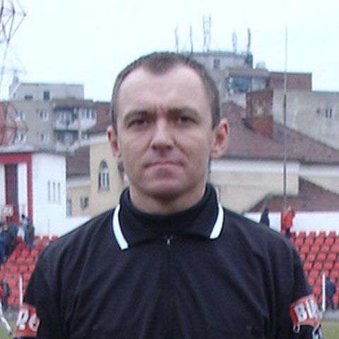 Arbitrii Tripa şi Danşa şi primarul Piteştiului, Tudor Pendiuc, audiaţi la DNA