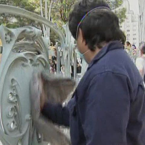 Nou bilanţ OMS: 3.440 cazuri de gripă porcină, 49 decese