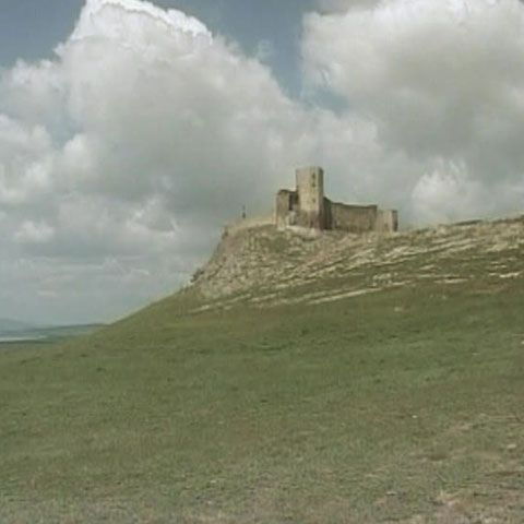 Cetatea Enisala, unica fortificaţie din sud-estul ţării care mai stă în picioare
