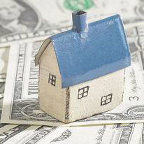 Doi politicieni bulgari şi-au ipotecat casele ca să facă rost de bani pentru campaniile electorale