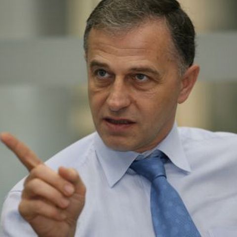 Miniştri PSD au fost la un pas de remaniere