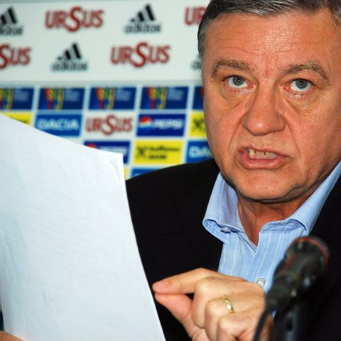 Numărul echipelor din Ligile a II-a şi a III-a va fi redus cu 16 din sezonul 2010-2011