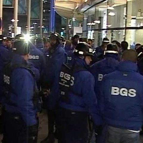 Poliţia va rezilia protocoalele de colaborare cu firmele de pază 