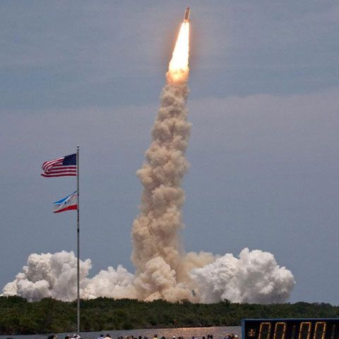 Misiunea echipajului de pe naveta spaţială Atlantis poate fi urmărită pe Twitter