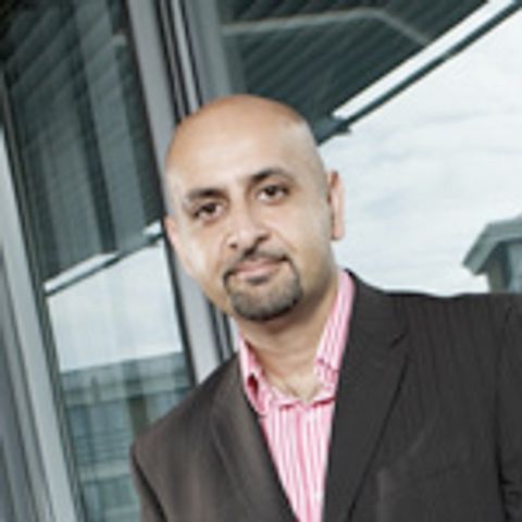 BBC numeşte pentru prima dată un musulman ca responsabil pentru emisiunile sale religioase