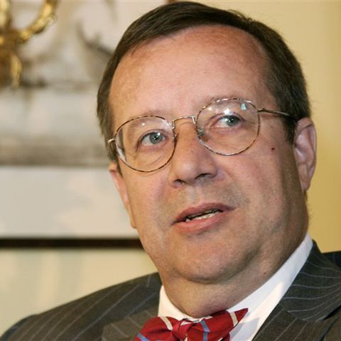 Preşedintele eston propune reducerea propriului salariu cu 8%