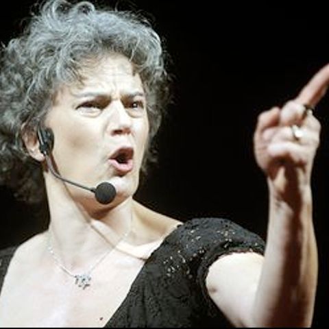 Maia Morgenstern a fost sancţionată de conducerea TNB pentru chiul