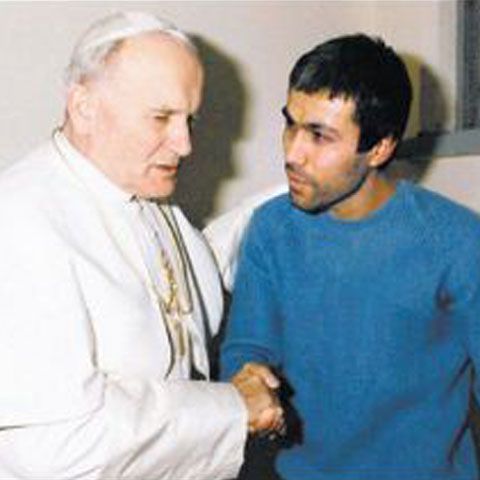 Turcul care a vrut să-l ucidă pe Ioan Paul al II-lea vrea să fie botezat