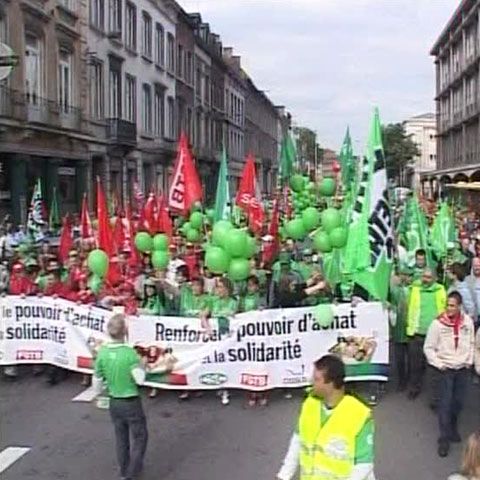 Confederaţia europeană a sindicatelor organizează proteste la Madrid, Bruxelles, Praga şi Berlin
